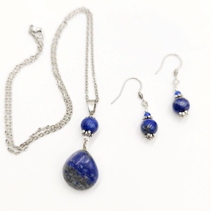 Set colier si cercei cu lapis lazuli si accesorii argintii - bijuterii - seturi de bijuterii - Artynos.ro