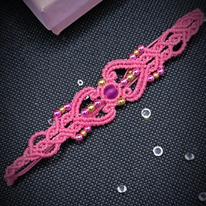 Brățară micro macrame Jad magenta  - bijuterii - brățări - brățară împletită, brățară din fire - Artynos.ro