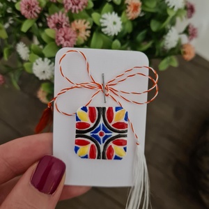 Martisor motiv traditional - bijuterii - mărțișor - Artynos.ro