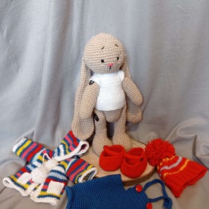 Dress up iepuraș amigurumi - jucării și echipamente pentru copii - jucării și accesorii pentru copii - păpușă de îmbrăcat - Artynos.ro