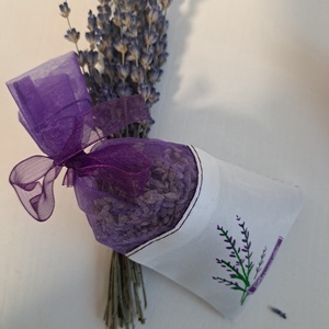 Saculet cu lavanda - accesorii de crăciun - decorațiuni de crăciun de casă - aranjarea mesei festive - Artynos.ro