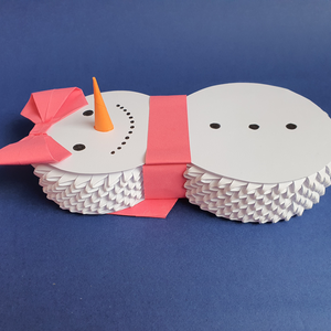 Cutie dublă origami 3D fetiță de zăpadă Bebilina - casă & stil de viață - accesorii pentru decorat casa - decorațiuni de masă și decorațiuni pentru rafturi  - cutii decor, cutii de suveniruri - Artynos.ro