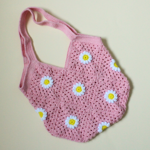 Geanta Florala Crosetata. Geantă tip tote bag cu granny squares floarale. - Artynos.ro