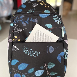 Rucsac damă Floral Black - geantă și husă - rucsacuri - rucsac damă, rucsac bărbați - Artynos.ro