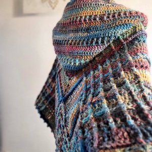 Bohemian Dream Hooded Shawl - îmbrăcăminte și modă - eșarfe, pălării, șaluri - șaluri - Artynos.ro