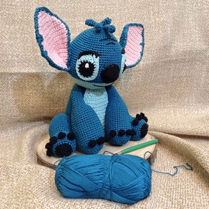 Stitch figură de croșetat - jucării și echipamente pentru copii - plușuri - personaje de basm din pluș - Artynos.ro