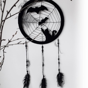 Dreamcatcher pisica neagră, Prinzator de vise pisică și lilieci, Decor perete negru, Decor Halloween - casă & stil de viață - accesorii pentru decorat casa - decorațiuni de pereți, decorațiuni suspendate - capcană de vise - Artynos.ro