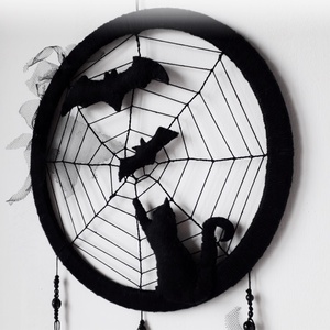 Dreamcatcher pisica neagră, Prinzator de vise pisică și lilieci, Decor perete negru, Decor Halloween - casă & stil de viață - accesorii pentru decorat casa - decorațiuni de pereți, decorațiuni suspendate - capcană de vise - Artynos.ro