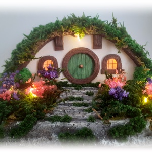 Căsuță hobbit miniaturală, Decor hobbit, Diorama casa hobbit - casă & stil de viață - accesorii pentru decorat casa - ornamente - Artynos.ro