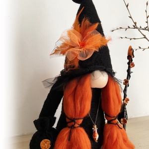 Gnom vrajitoare Freya, Decor Halloween - casă & stil de viață - accesorii pentru decorat casa - halloween - tot ce ai nevoie pentru petrecere! - ornamente de halloween - Artynos.ro