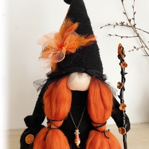 Gnom vrajitoare Freya, Decor Halloween - Artynos.ro