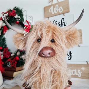 Vacuta scotiana - Cyndi, the Highland cattle - jucării și echipamente pentru copii - jucării de pluș - figurine de pluș - Artynos.ro