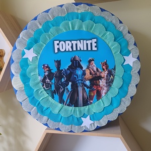 Piñata pinata piniata Fornite - jucării și echipamente pentru copii - jocuri de mișcare - Artynos.ro