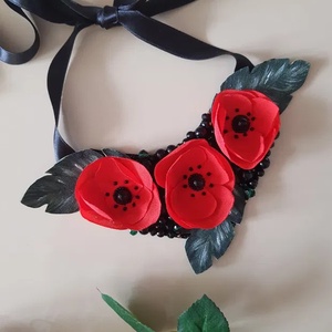 Colier floral Wild Poppies - bijuterii - coliere - coliere statement - Artynos.ro