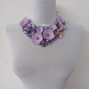 Colier floral Purple Sparkles - bijuterii - coliere - coliere statement - Artynos.ro